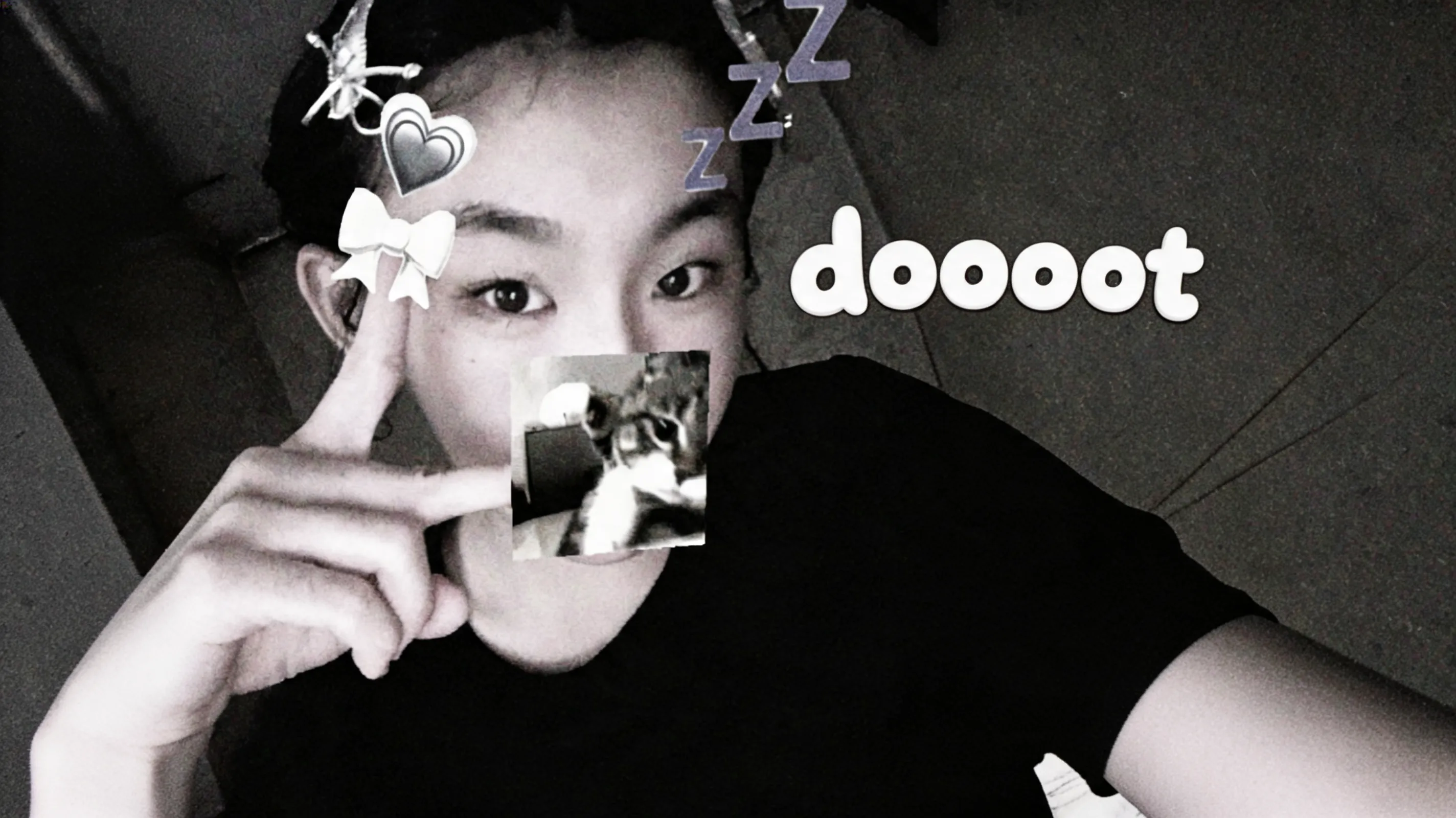 Generate the doooot image for me.