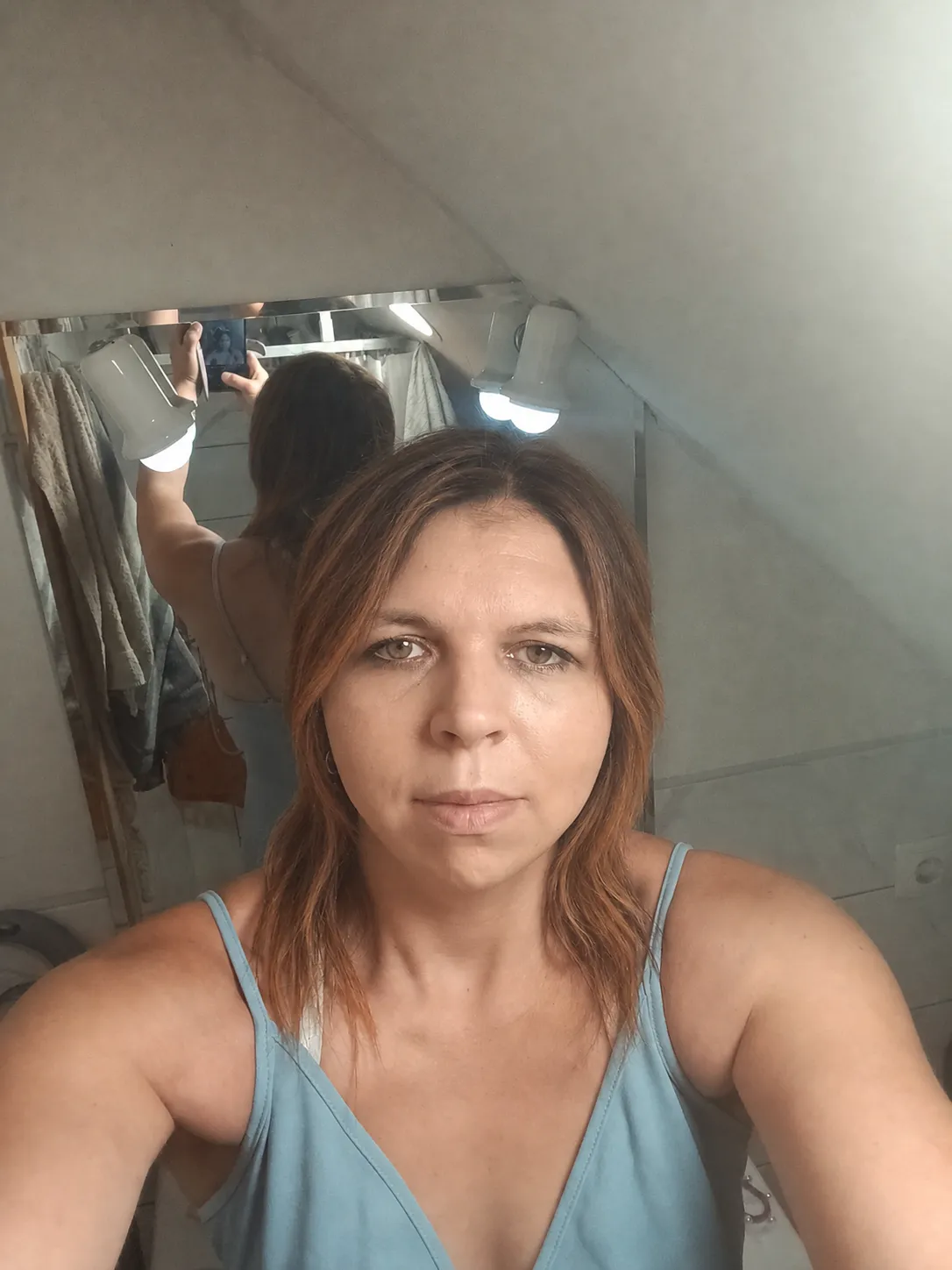 Change my hair color to Cowboy Copper Balayage