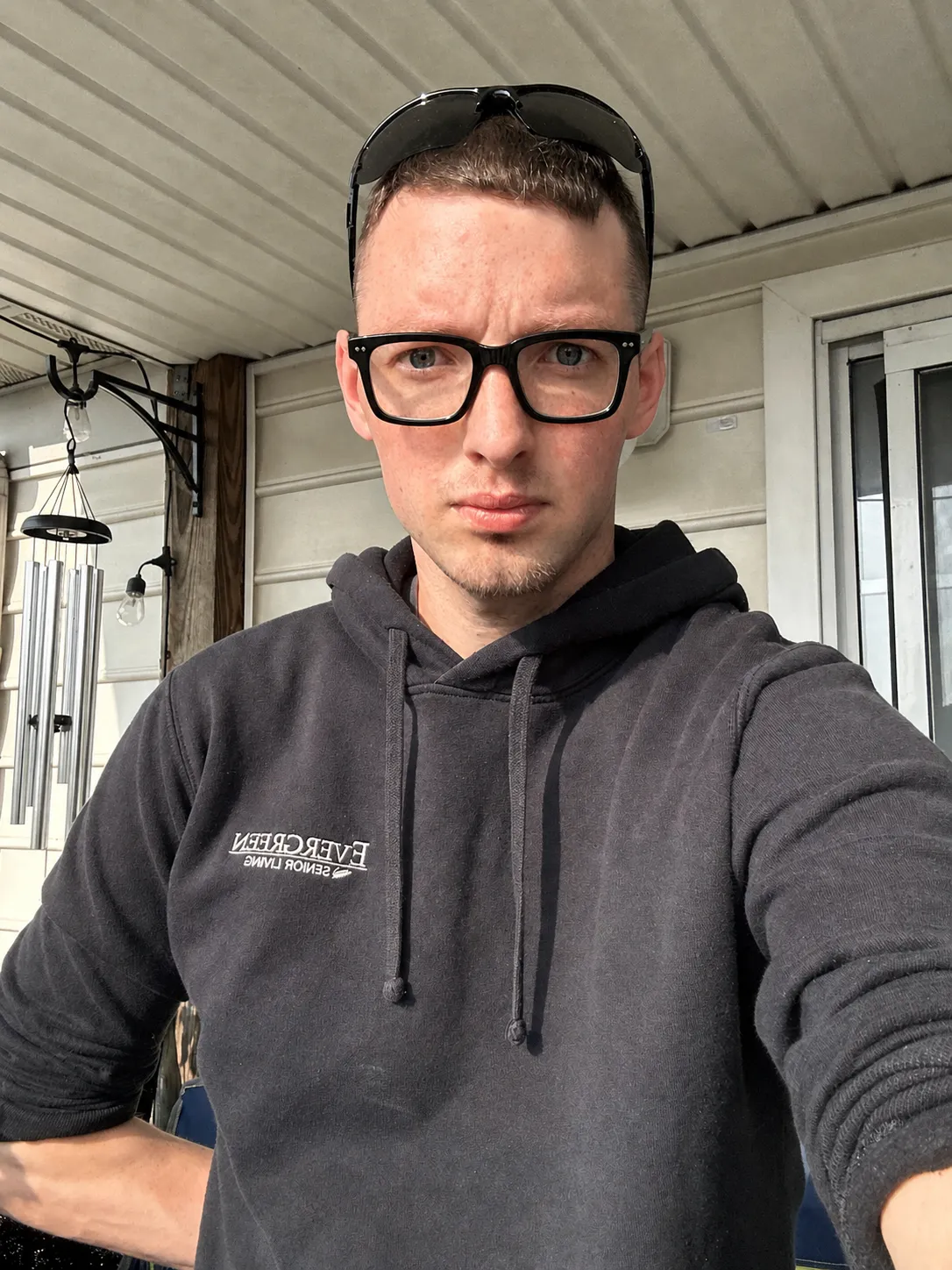 Try this glasses item on the person in the photo.