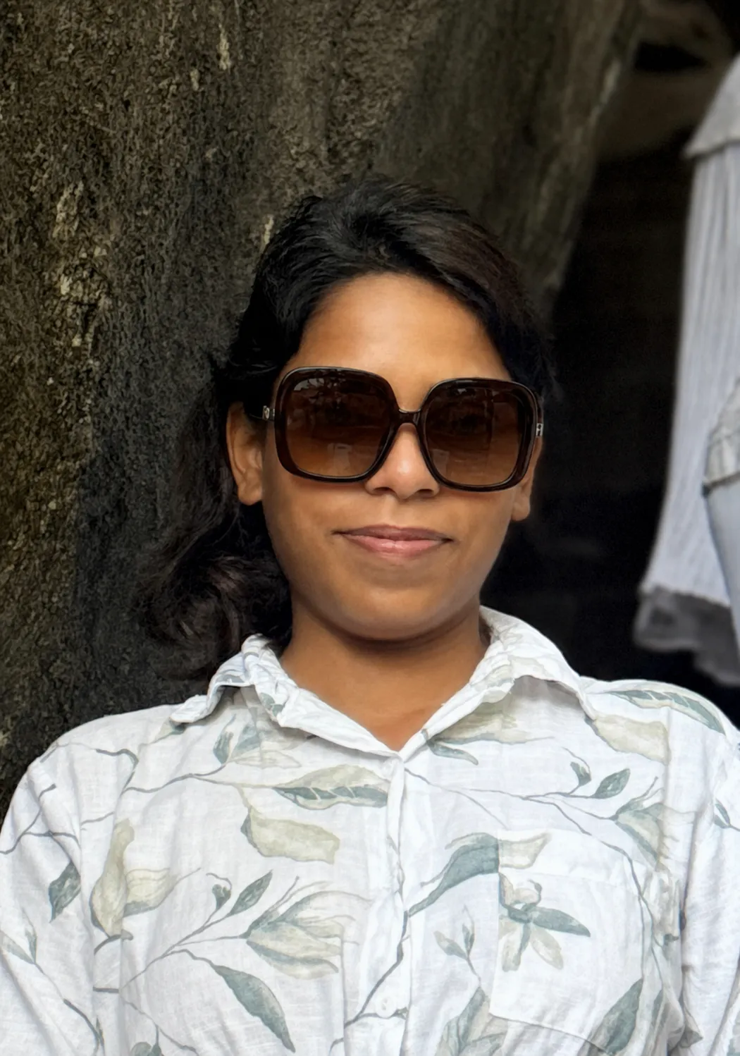 Try this glasses item on the person in the photo.