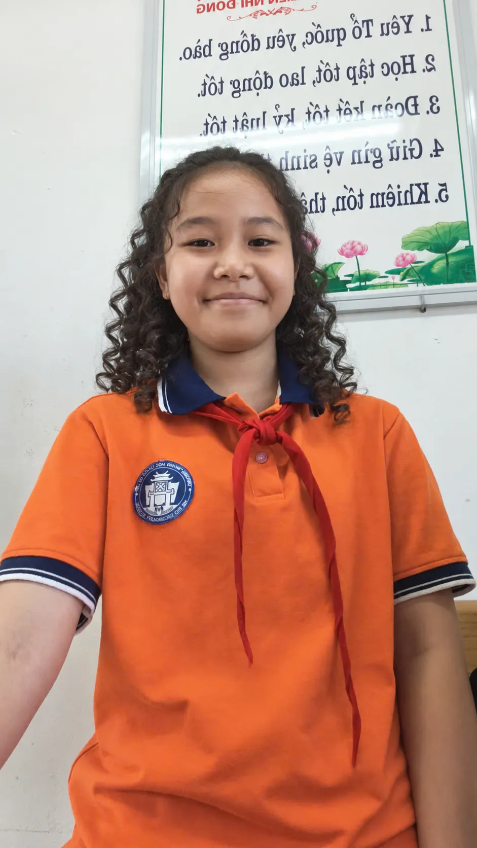 Change my hair style to Spiral Perm.