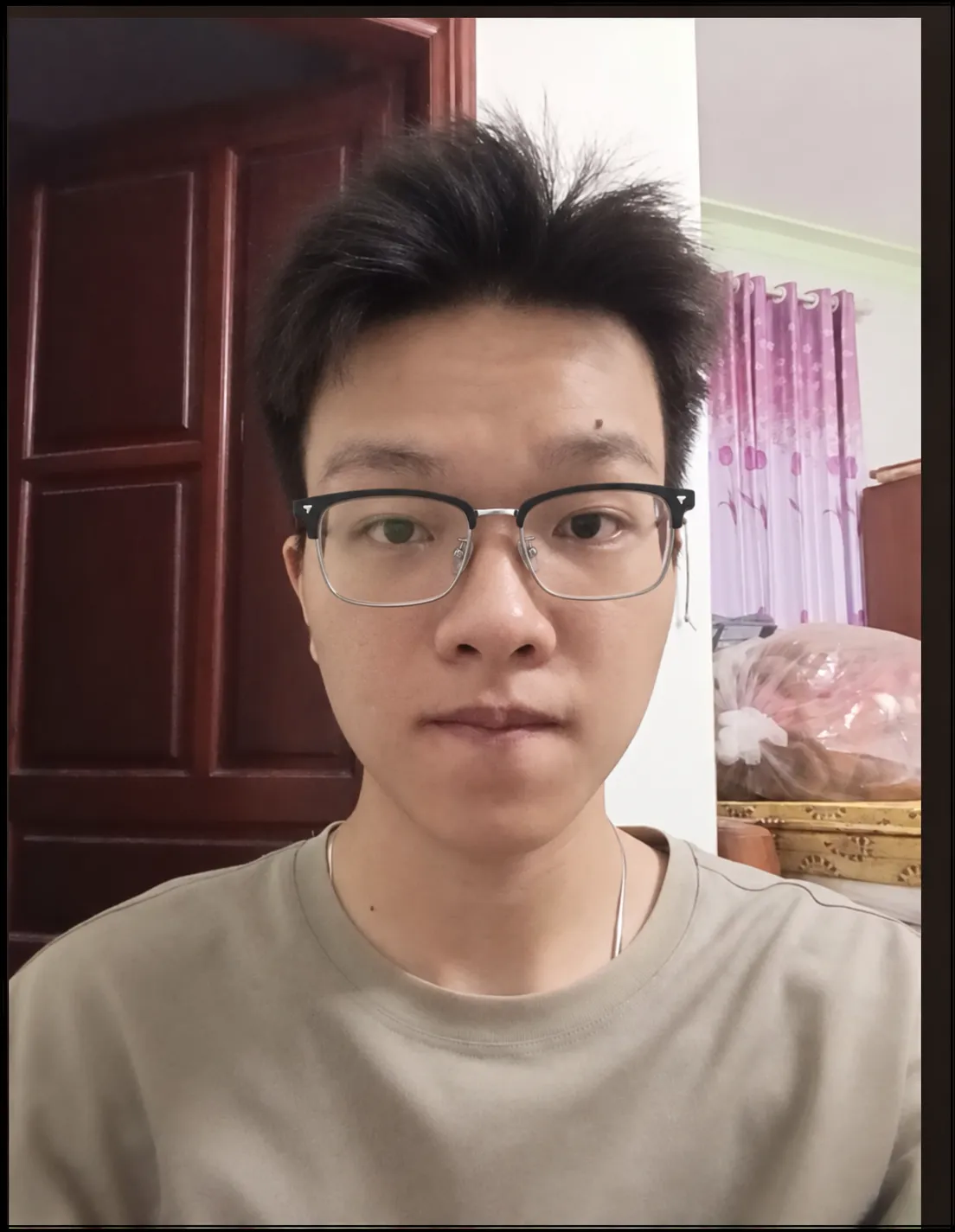 Try this glasses item on the person in the photo.